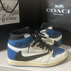 Air Jordan 1 x Travis Scott Fragment